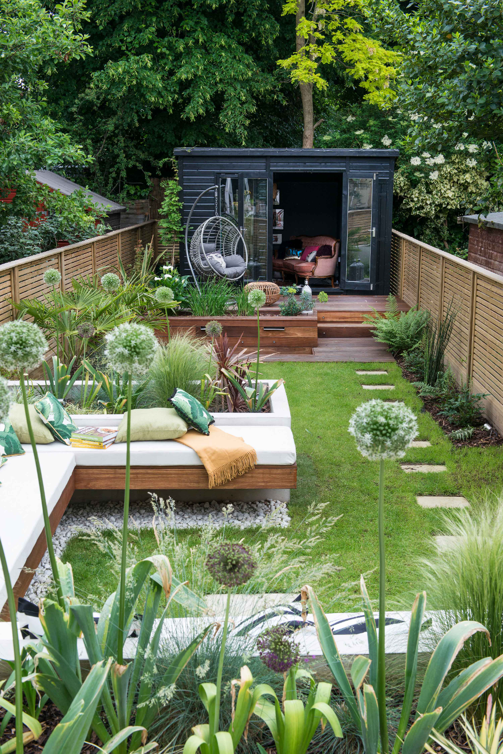 Transforming Your Urban Oasis: Innovative
Ideas for Urban Backyard Design