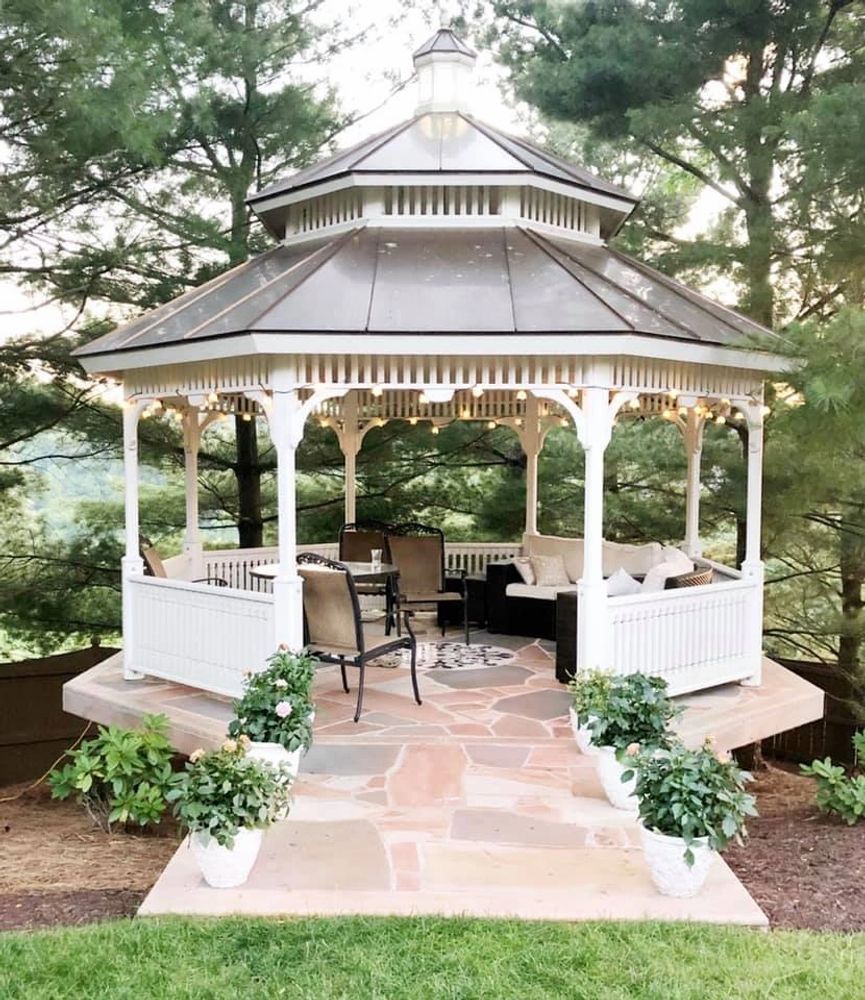 Ultimate Guide to Creating a Stunning
Backyard Design with a Gazebo