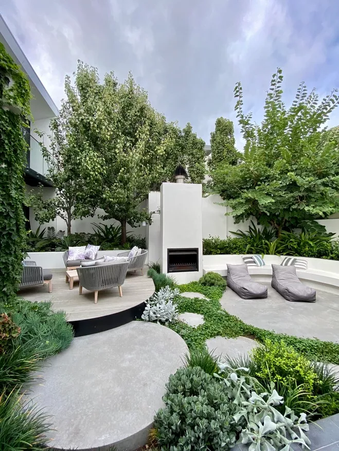 Unlocking the Beauty of Backyard Design
Architecture: Creating Your Own Outdoor Oasis