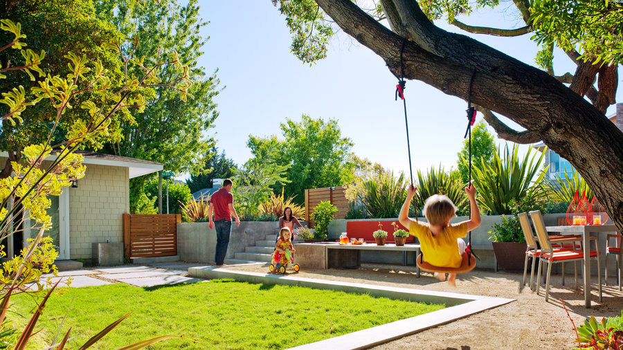 Creating a Kid-Friendly Backyard: Tips
for Designing a Fun and Safe Outdoor Space