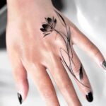 1702644839_16_hand-tattoo.jpg