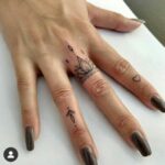 1702645040_173_finger-tattoo.jpg