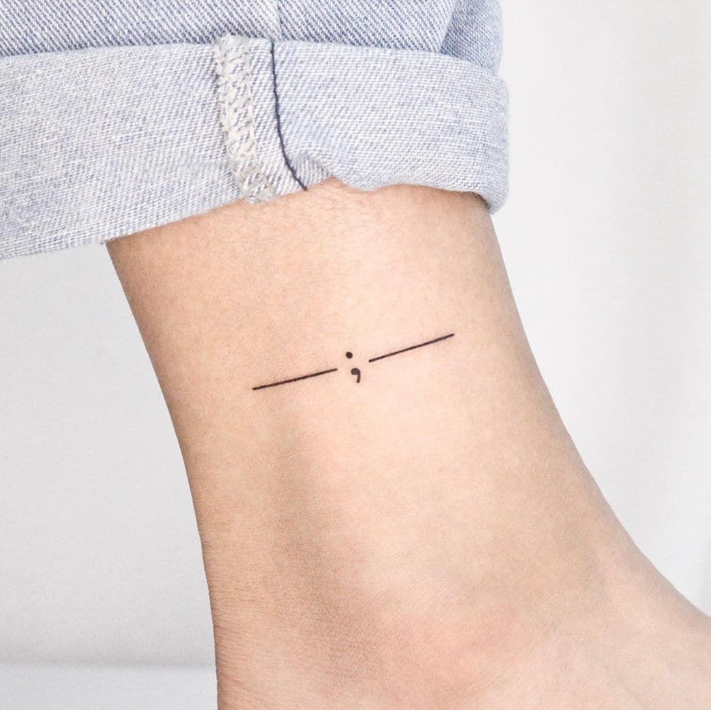 Delicate and Dainty Tiny Tattoo Ideas for Your Next Ink