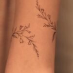 1702646735_342_fine-line-tattoo.jpg