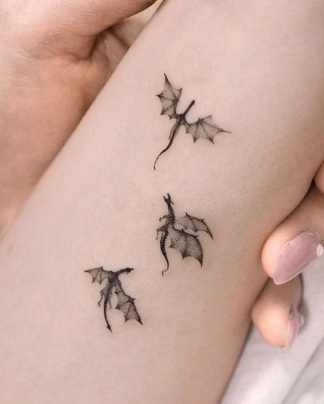 Exploring the Intriguing World of Dragon Tattoos: Symbolism and Design Ideas