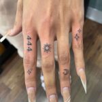 1702655216_79_finger-tattoo.jpg