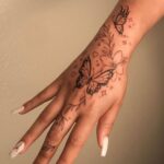 hand tattoos for women