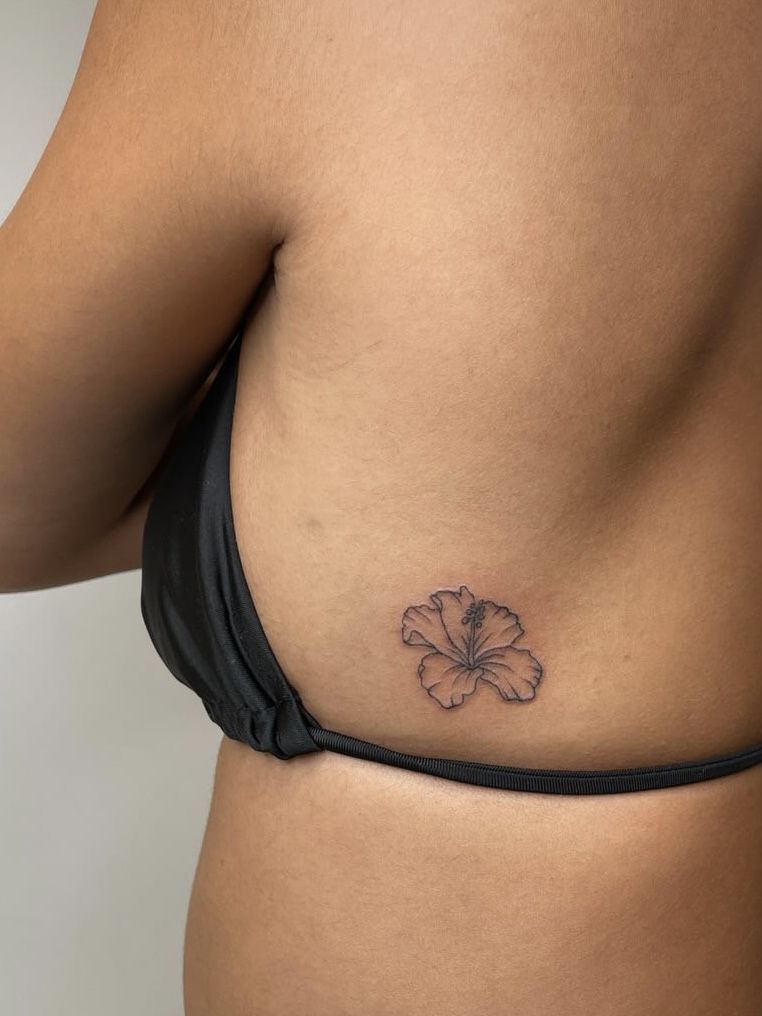 Delicate and Detailed Tattoo Ideas for Small Female Designs