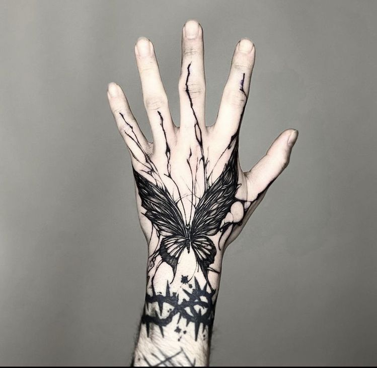 Stunning Gothic Tattoo Ideas for Dark and Edgy Individuals