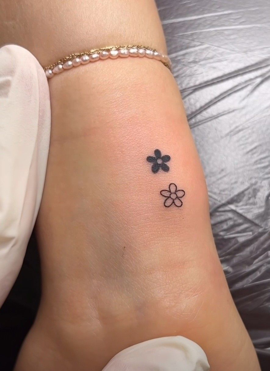 30 Adorable Tiny Tattoo Ideas for Your Next Ink