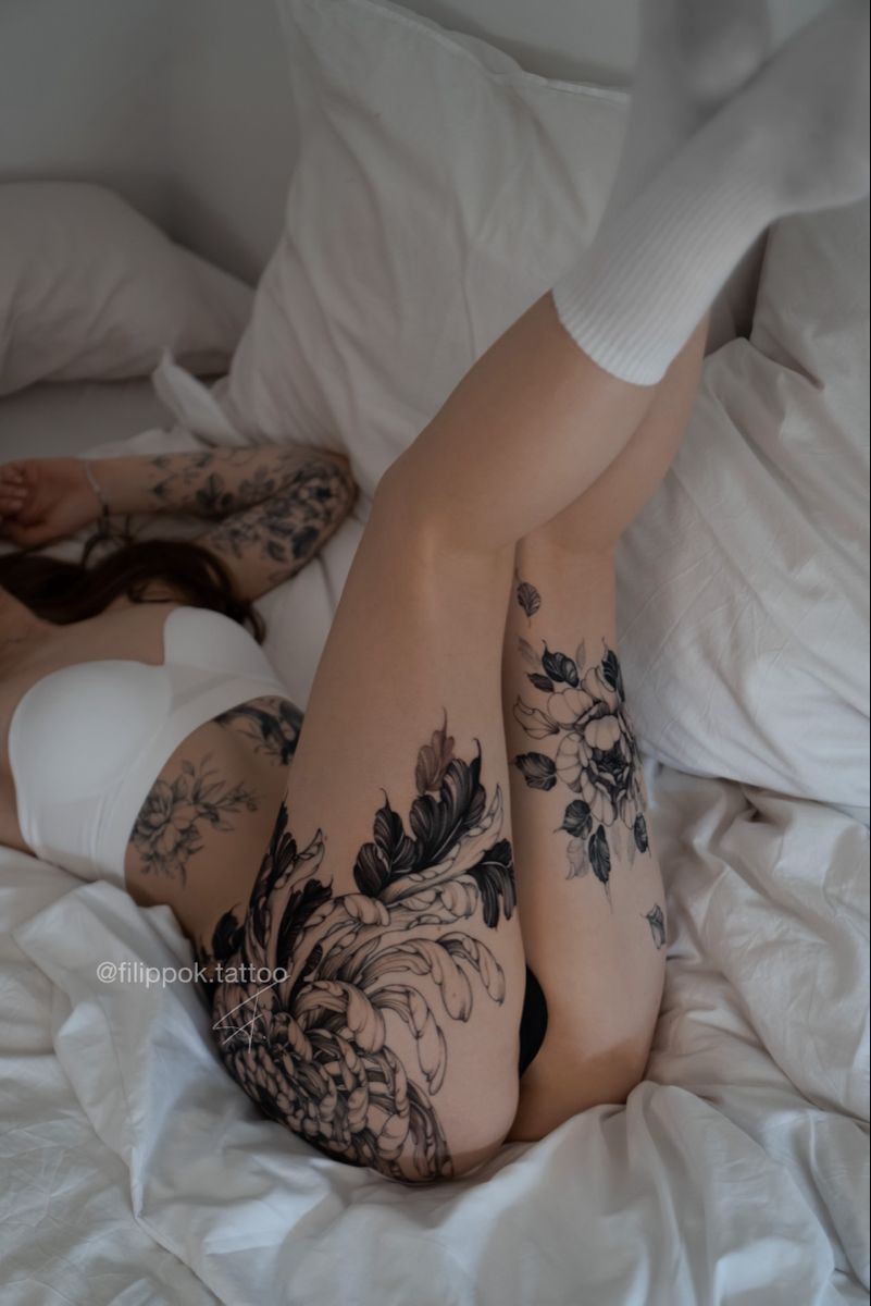 Feminine and Powerful: Beautiful Leg Tattoo Ideas for Women