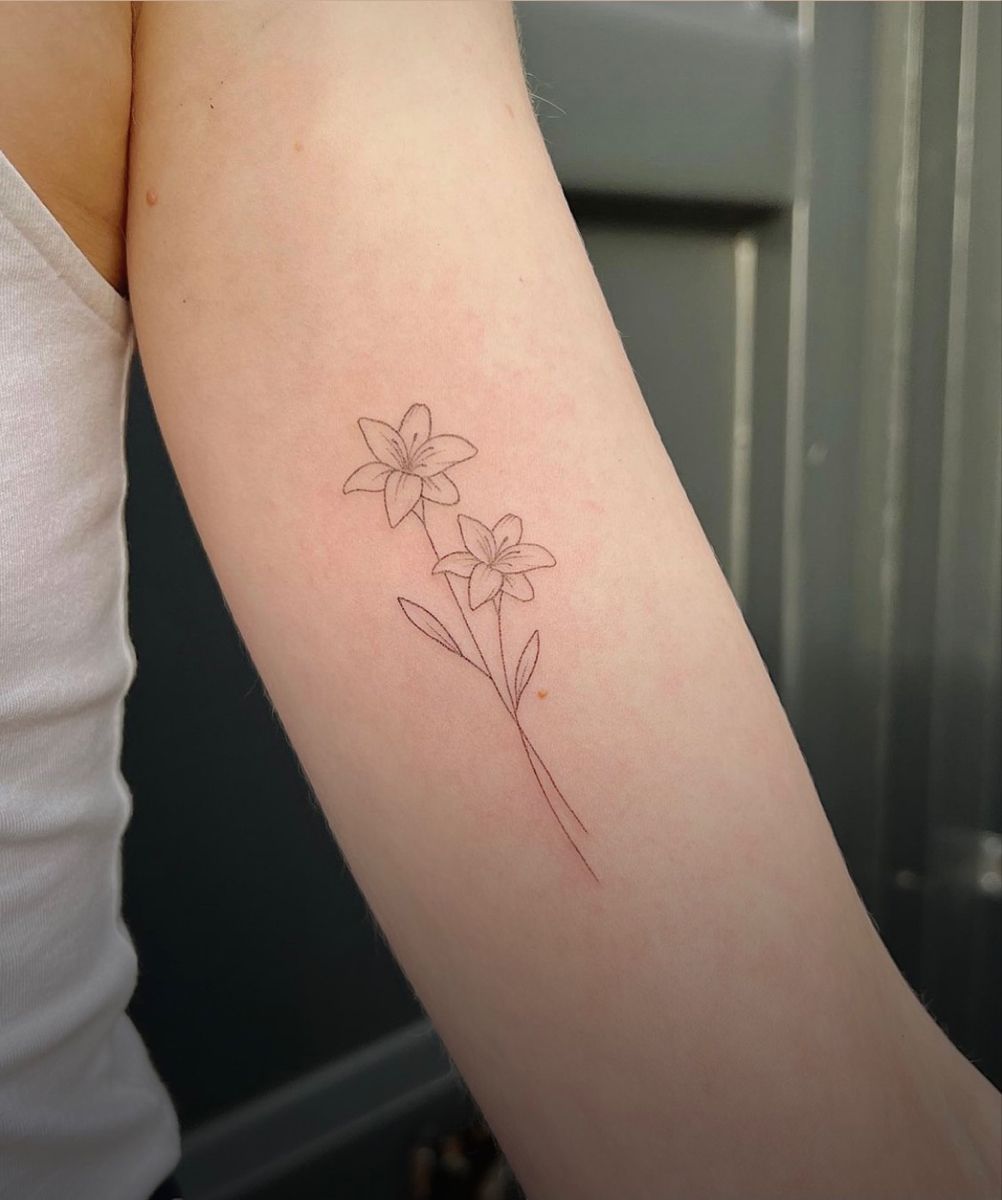 Floral Beauties: The Timeless Allure of Flower Tattoos