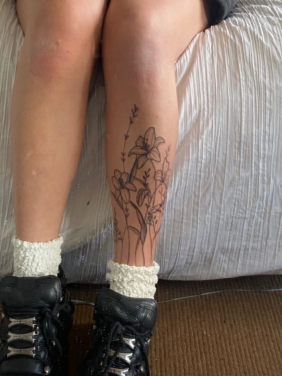 tattoo on leg