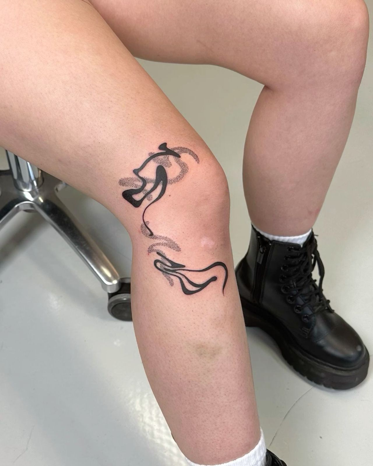 Knee Tattoos: The New Trend in Body Art