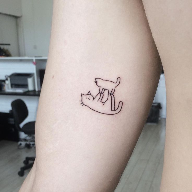 Minimalistic Tattoos: The Beauty of Keeping It Simple