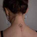 neck tattoos women