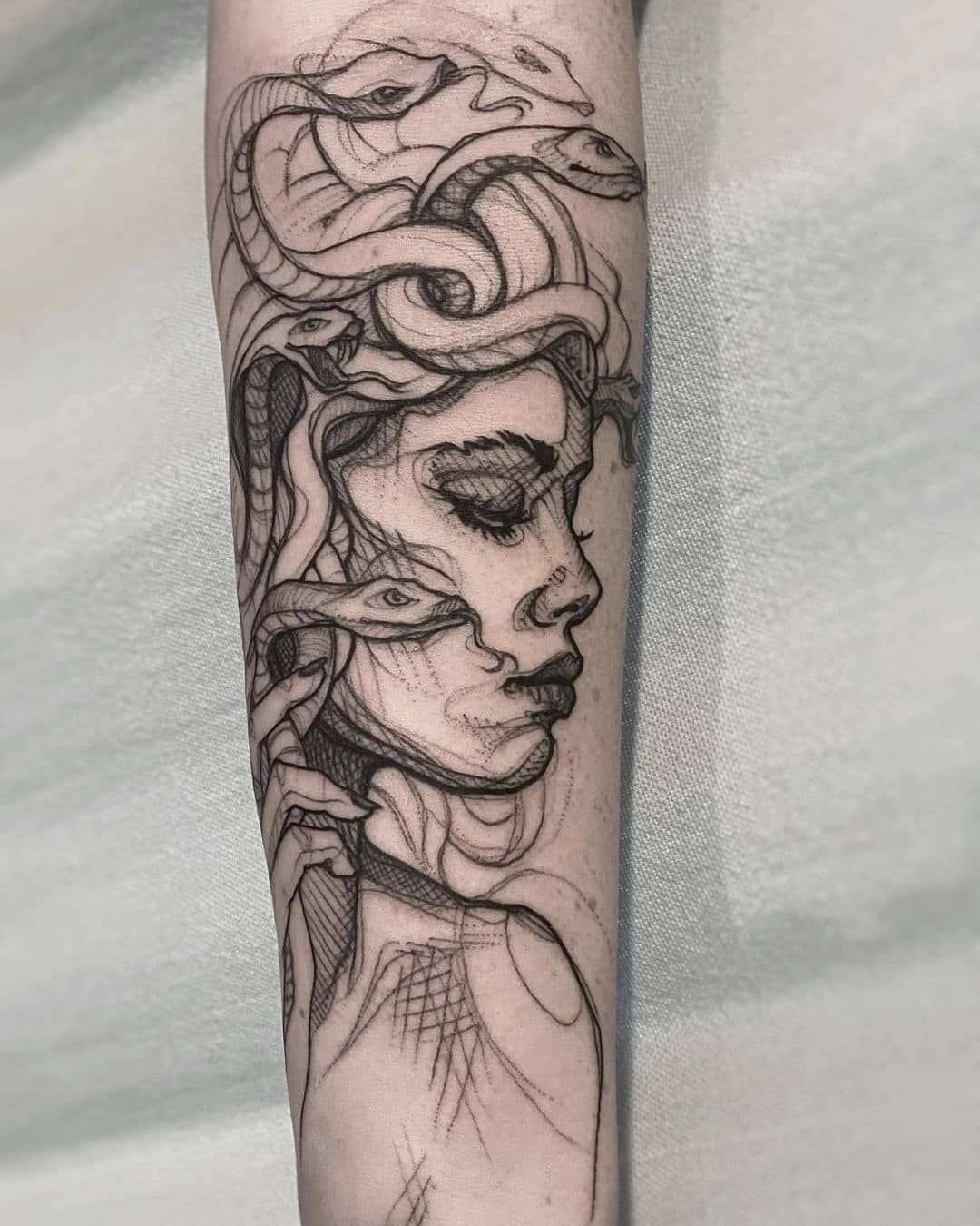 The Enchanting Beauty of Medusa: Exploring Mythology Through Tattoo Art