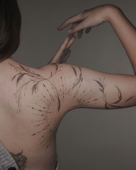 The Intricate Beauty of Fine Line Tattoos: Exploring the Delicate Art of Detailed Inkwork