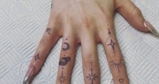 finger tattoos