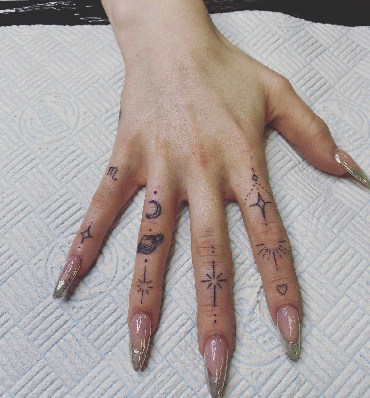 The Rise of Finger Tattoos: A Trendy Micro-Tattoo Option