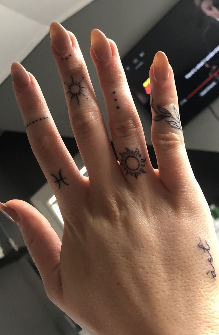 hand tattoos