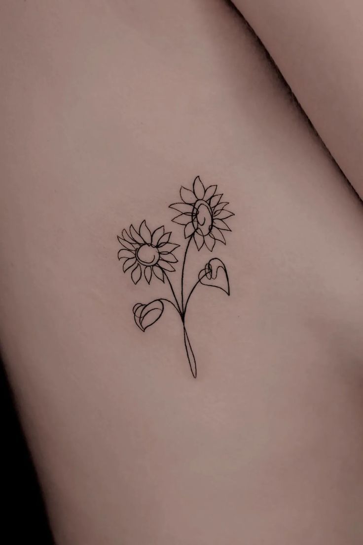 Beautiful Fineline Tattoo Ideas for a Minimalist Aesthetic