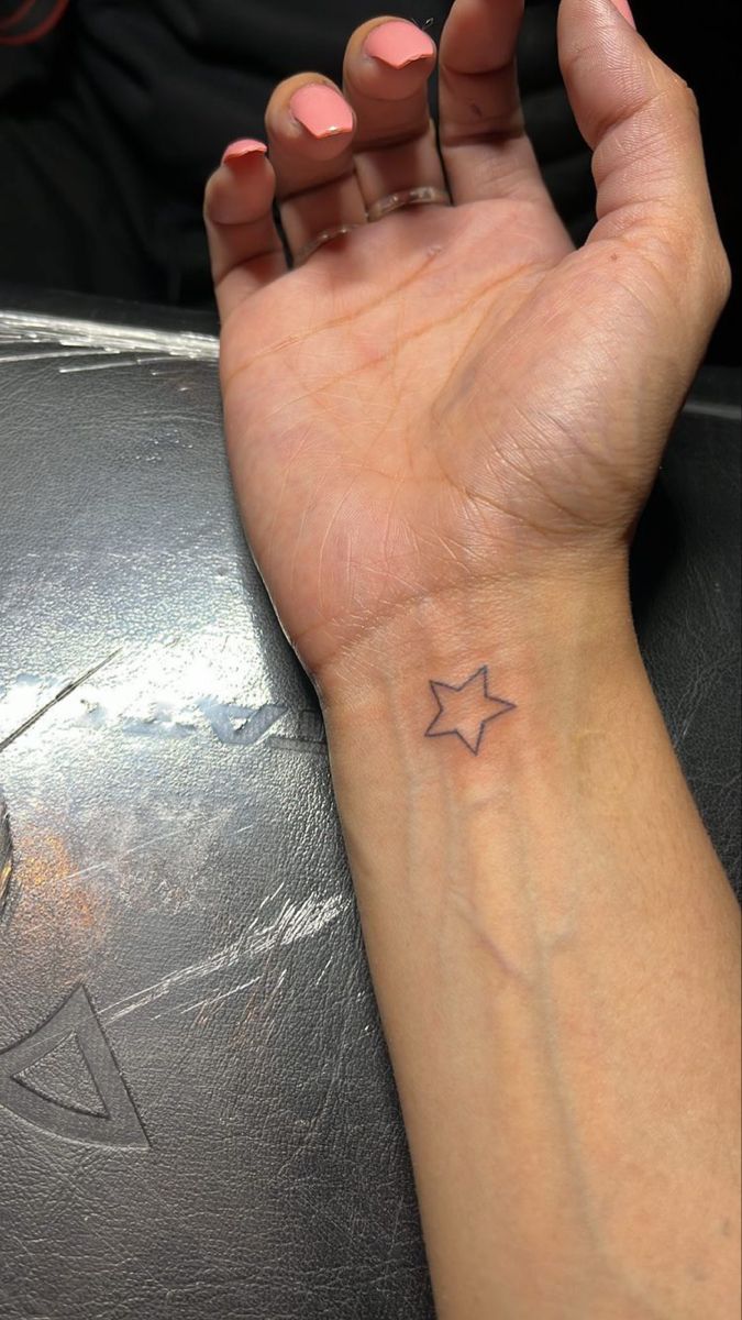 Chic and Creative Tiny Tattoo Ideas for Minimalist Ink Lovers