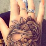 hand tattoos for women