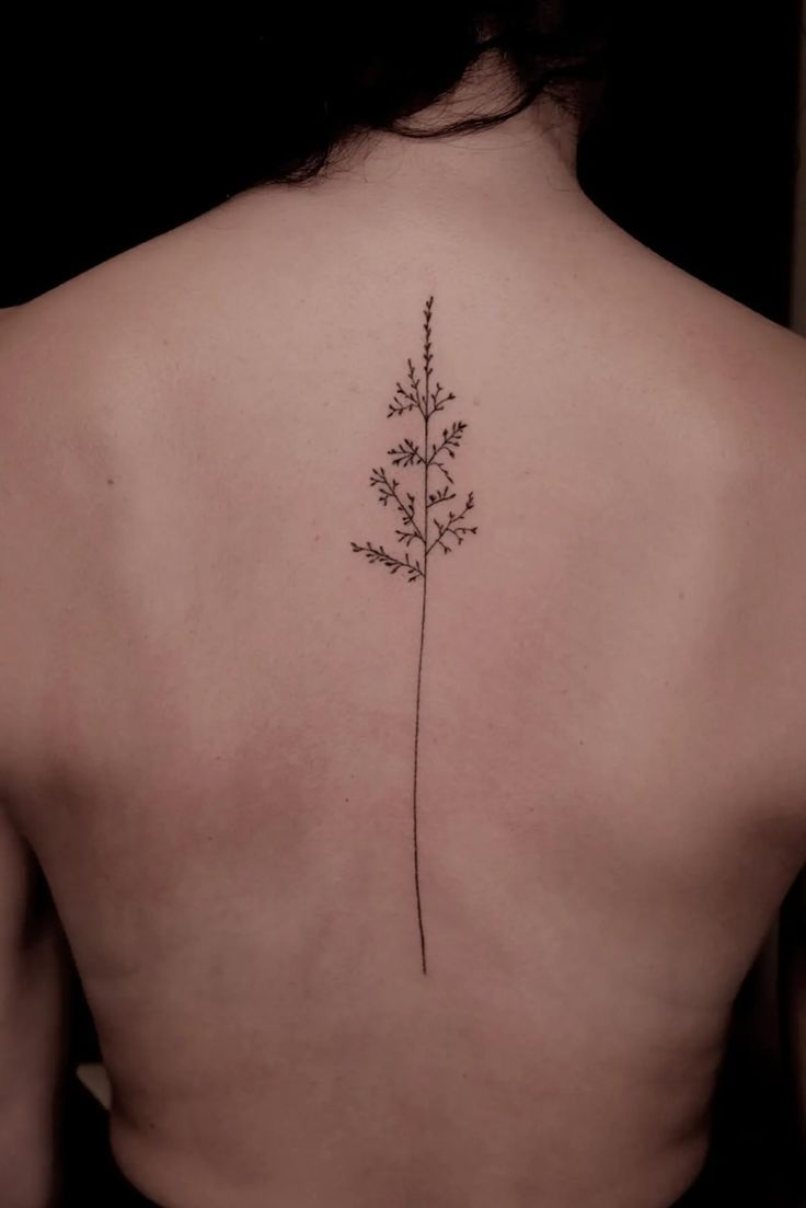 Elegant Fineline Tattoo Ideas for a Sophisticated Look