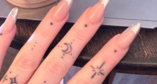 hand tattoos for women