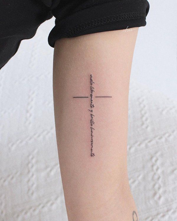 The Symbol of Faith: Exploring the Meaning Behind Tattoo Cross Designs