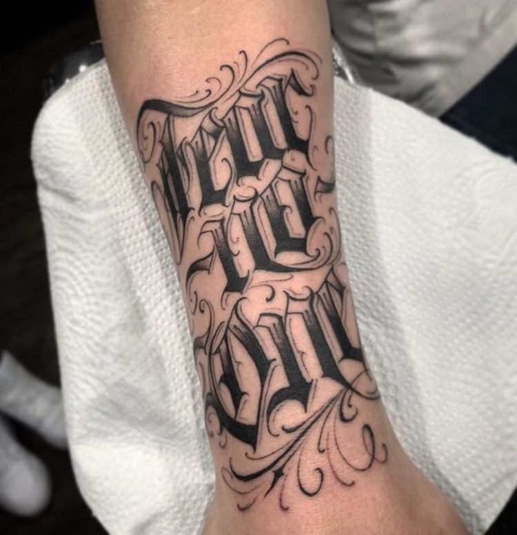 tattoo lettering