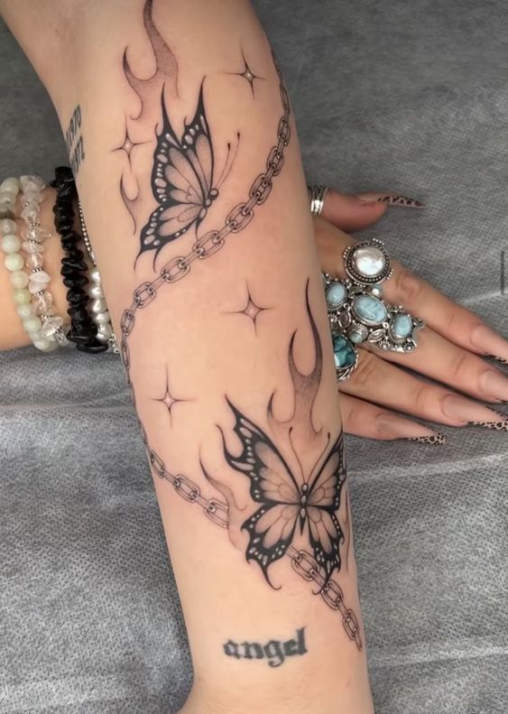 Badass Tattoo Ideas for Those Who Embrace Their Inner Baddie