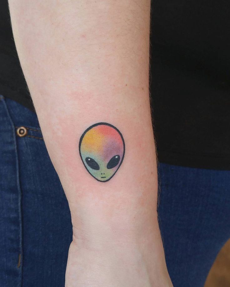 alien tattoo