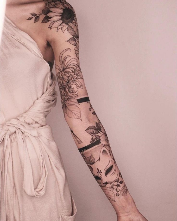 Empowerment and Expression: The Rise of Sleeve Tattoos for Women