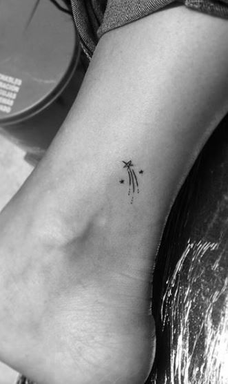 Chic and Meaningful Small Tattoo Ideas for Women