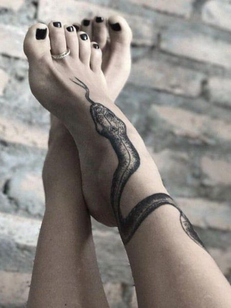 foot tattoo