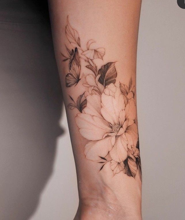 The Timeless Beauty of Rose Tattoos: A Symbol of Love and Passion