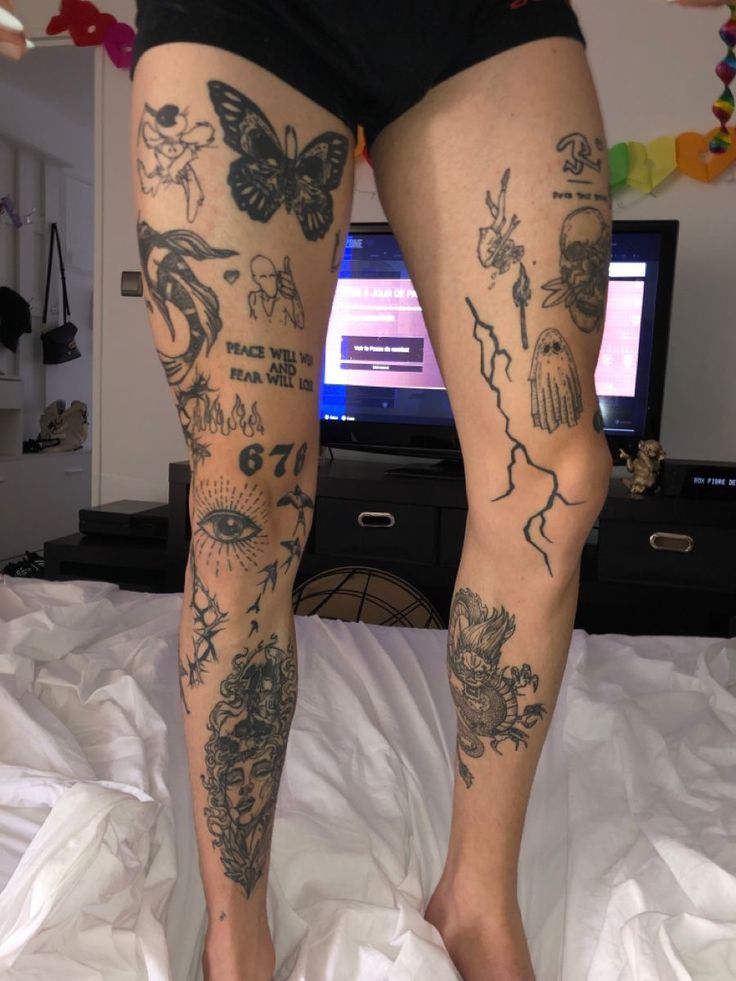 Feminine and Fabulous: The Rise of Leg Tattoos for Women