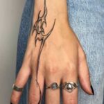 hand tattoos for women