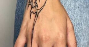 hand tattoos for women