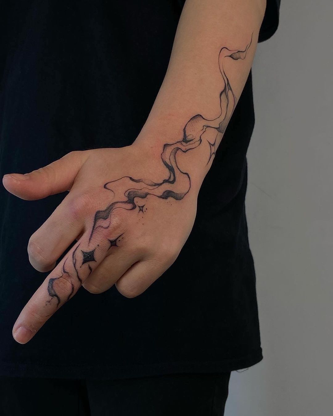 The Rise of Tattoo Hand: A Growing Trend in Body Art