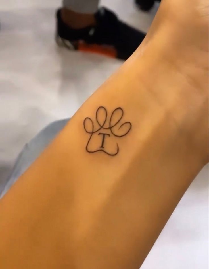 Creative Small Tattoo Ideas for Minimalist Ink Lovers