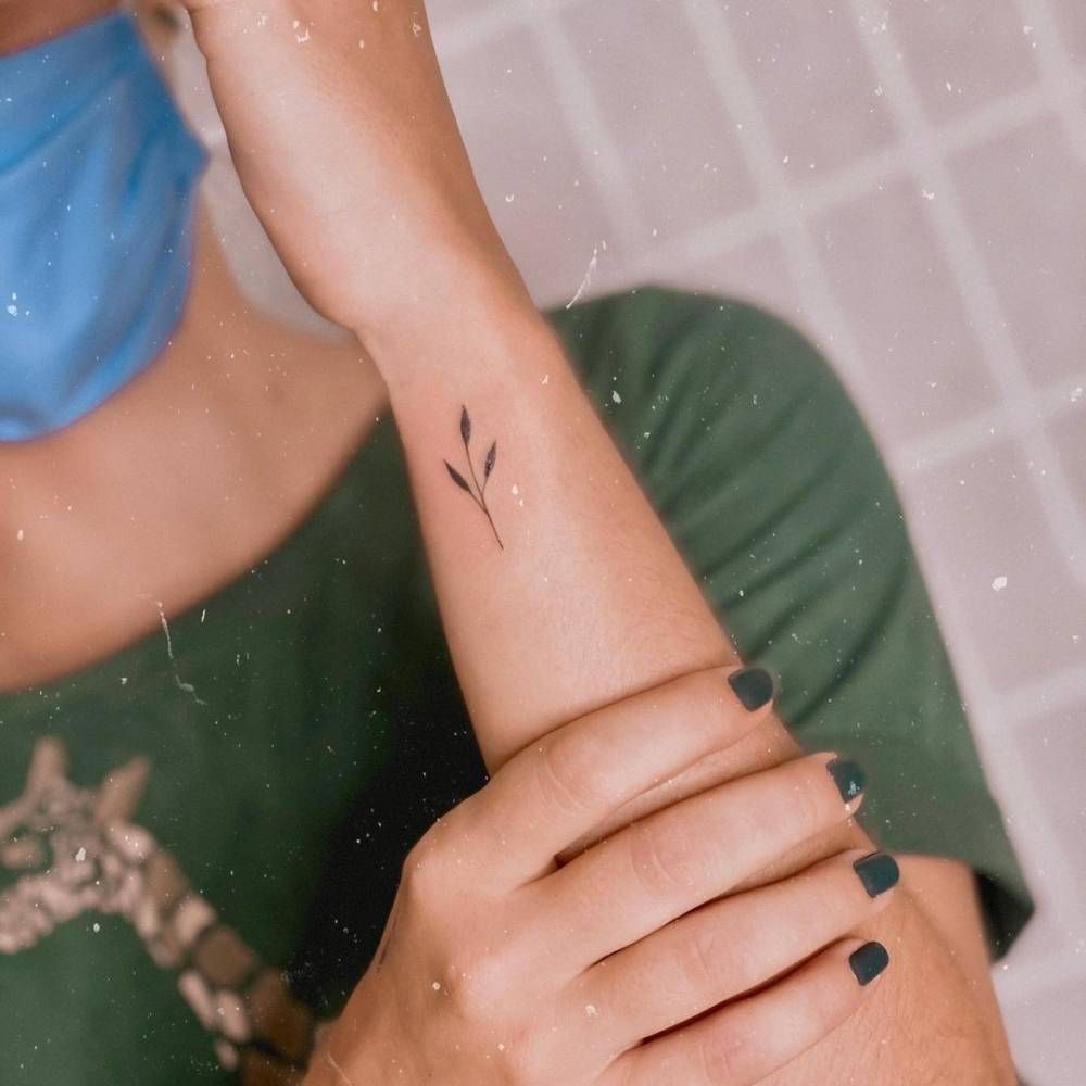 The Beauty of Tattoo Minimalism: Less is More in Body Art