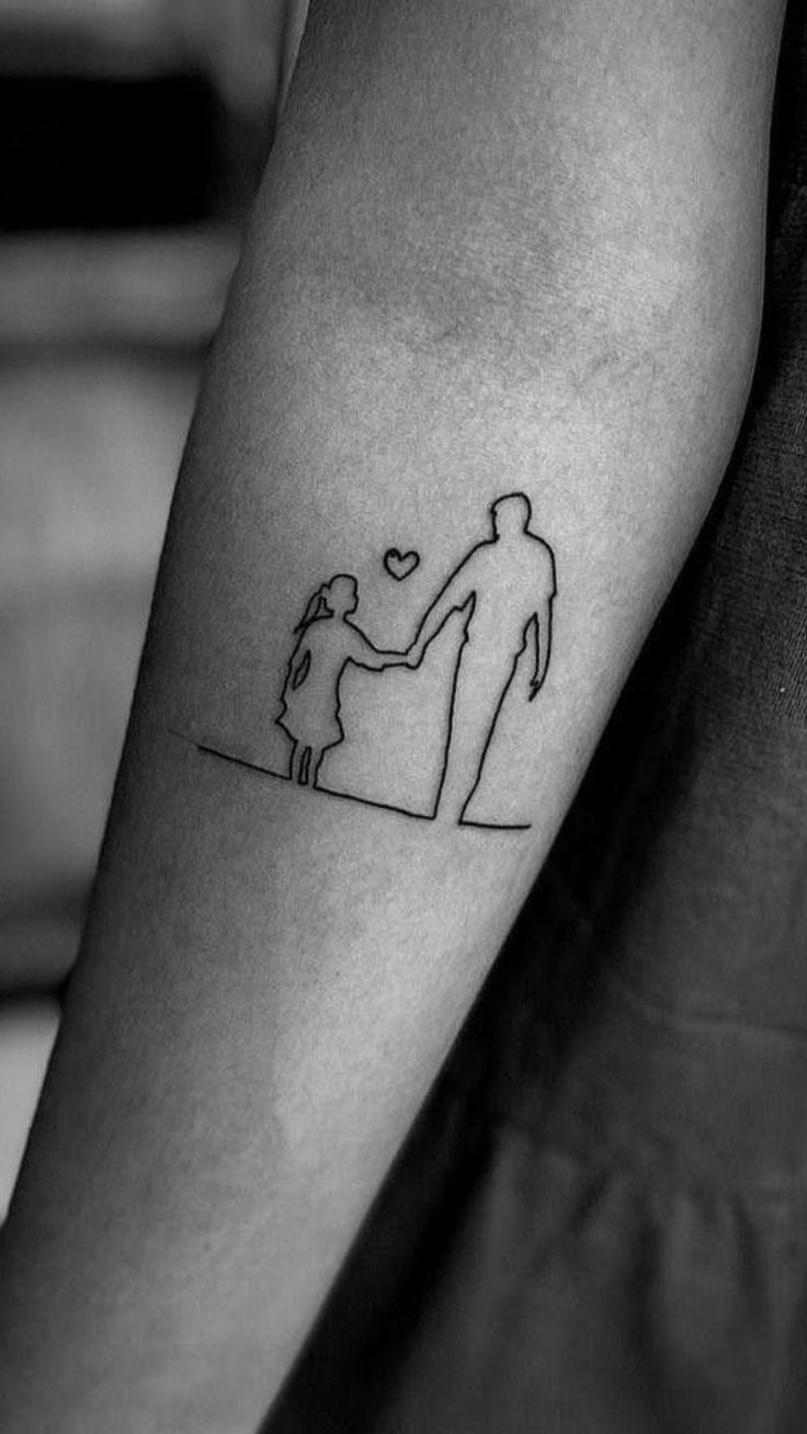 20 Meaningful Family Tattoo Ideas to Honor Your Loved Ones