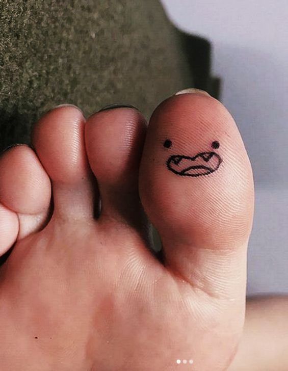 Small Tattoo Ideas for a Chic and Minimalist Look