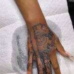 hand tattoos for women