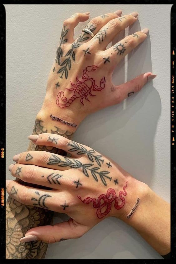 hand tattoos for women