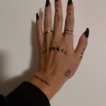 hand tattoos for women