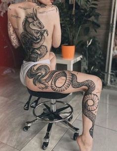 Beautiful and Bold: Exploring the Trend of Leg Tattoos for Women